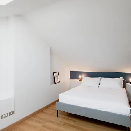 Apartment Relstay - Arco Della Pace - Sunny Loft Mailand
