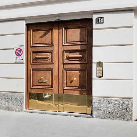 Relstay - Arco Della Pace - Sunny Loft شقة *