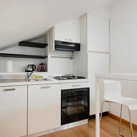 شقة Relstay - Arco Della Pace - Sunny Loft *