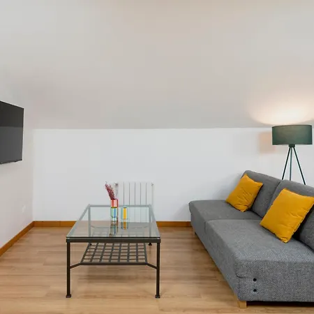 شقة Relstay - Arco Della Pace - Sunny Loft